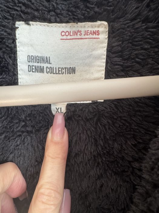 Geaca de blugi Collins imblanita - noua