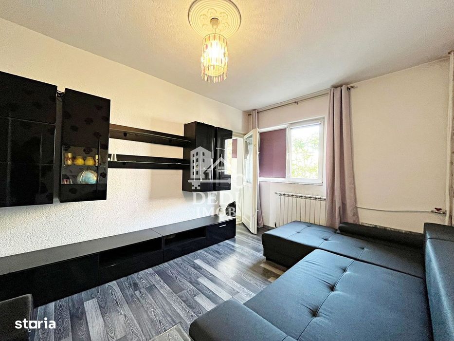 Apartament 1 camere de vânzare in zona Rogerius, Oradea