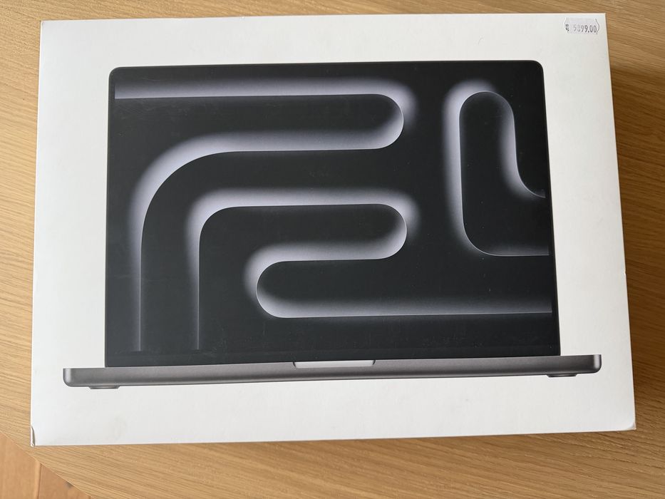 MacBook Pro 16” M4 Pro / 24GB RAM / 512GB SSD / Space Black (Гаранция в Бг 2г.)