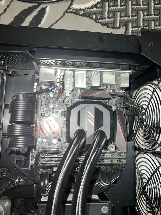 Геймърски Компютър MSI - i7-7700K, GTX 1060 (6GB),16GB RAM, SSD 512 GB