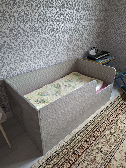 Продам кровать детские две штуки