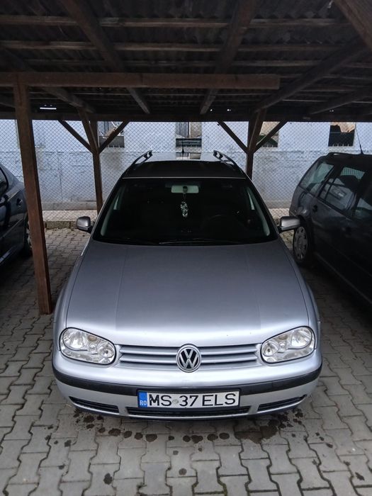 Golf 4   1.6 benzină