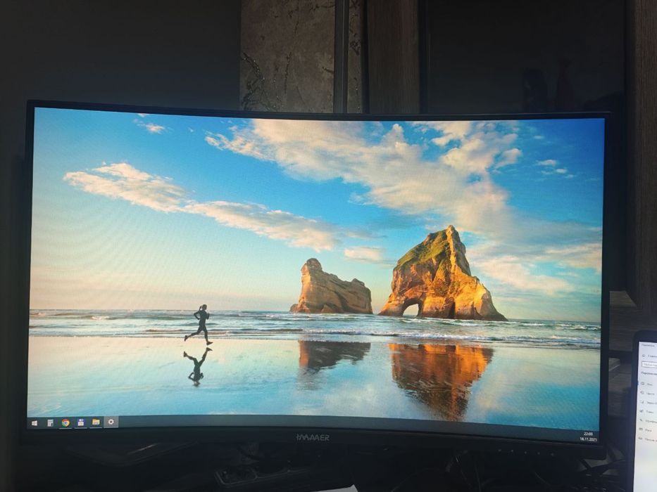 Монитор 32 дюйма