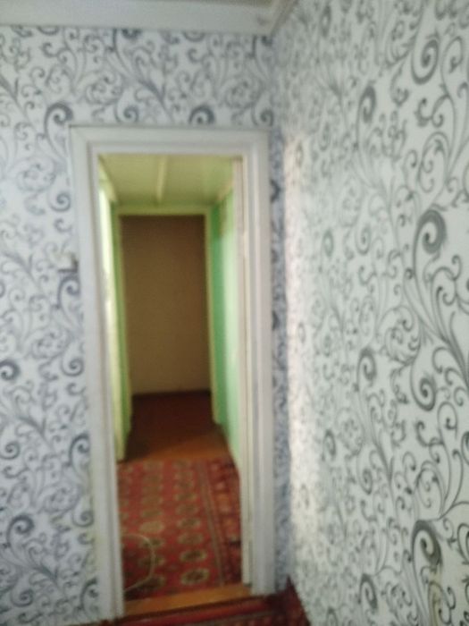 Аренда сергели спутник 3. Деревяшка дом 2/2/2  ремонт средней оилага б