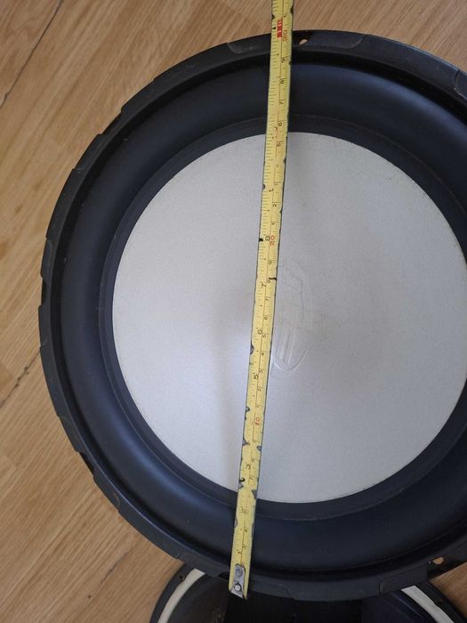 vand Subwooferul Boschmann SYLB-12