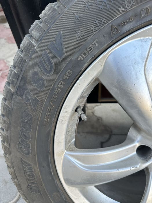 Продам диски с шинами