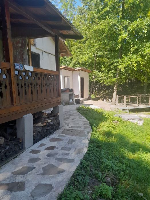 Vând casă și teren Breaza