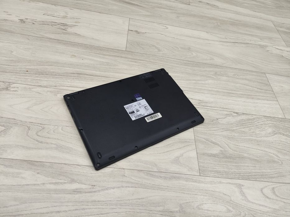 Fujitsu Lifebook U937 DDR4