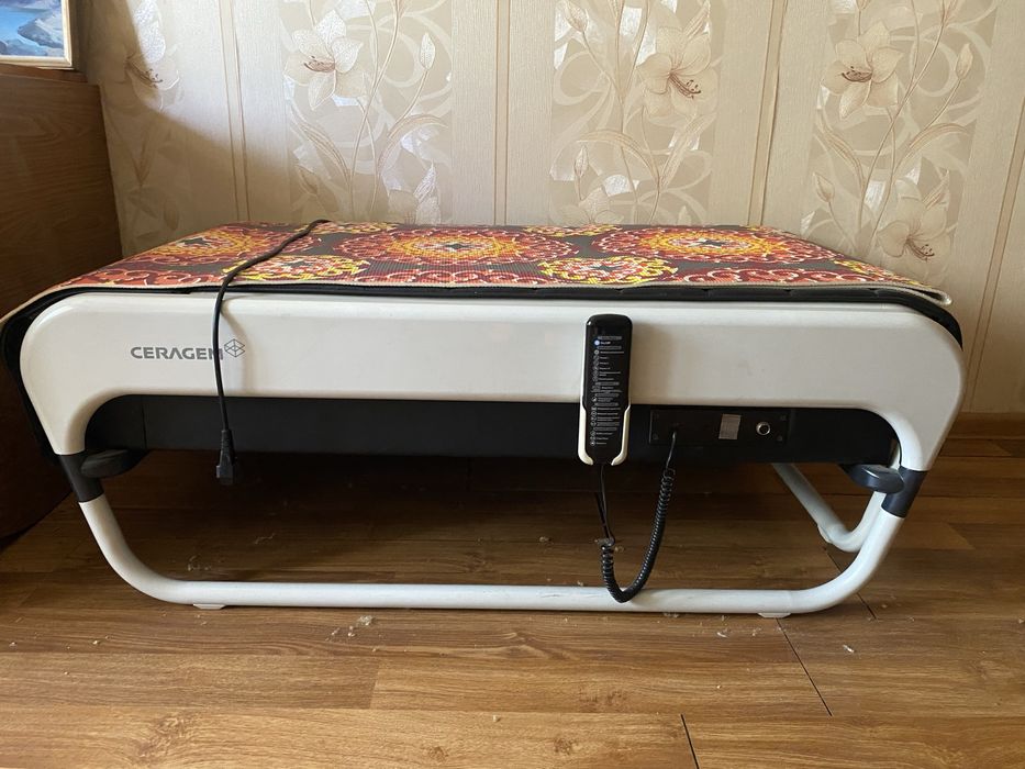 Массажная кровать/ кушетка  ceragem