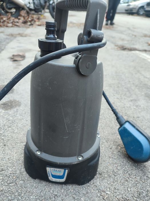 Потапяща помпа за вода