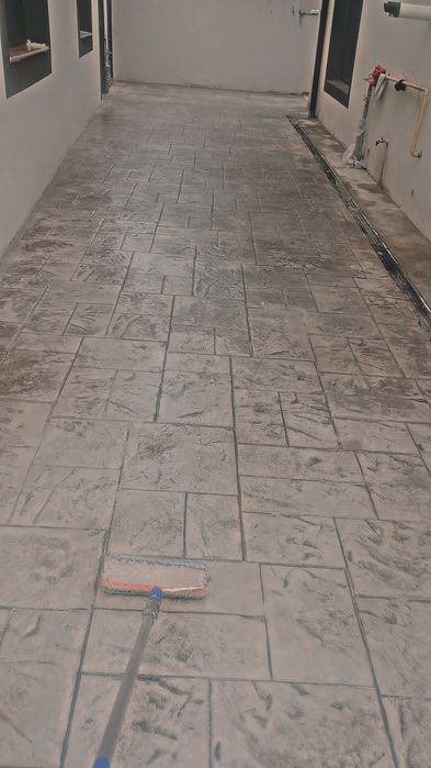 Beton Amprentat o echipă de incredere