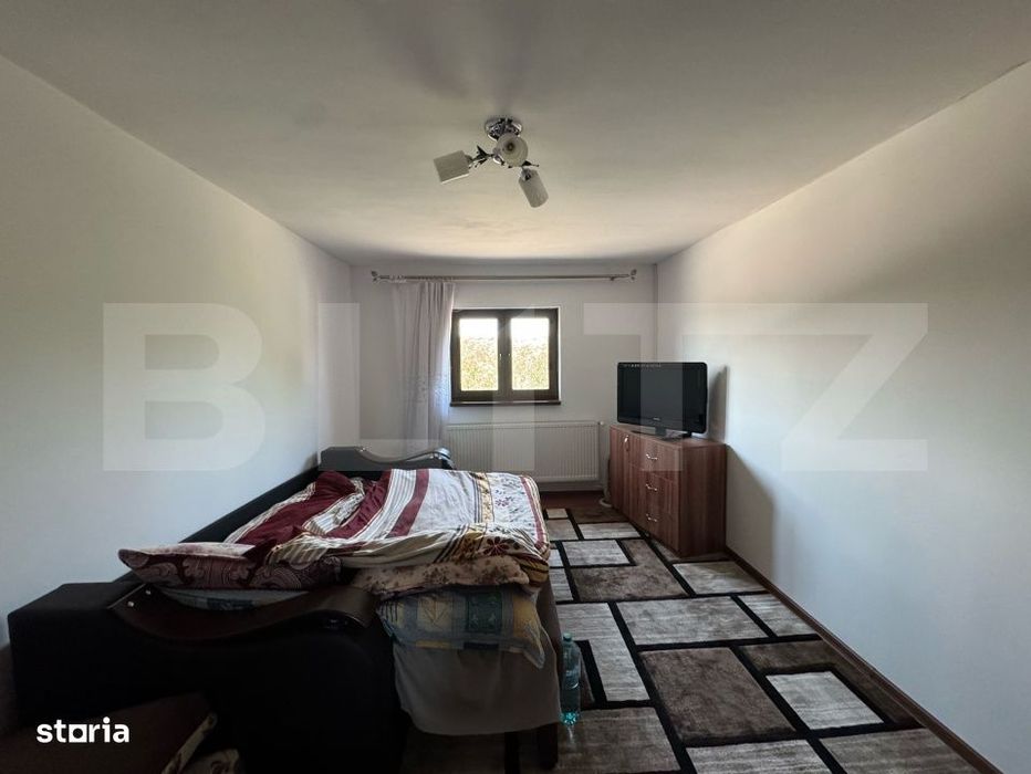 Casa cu 6 camere in Cristur, 287mp