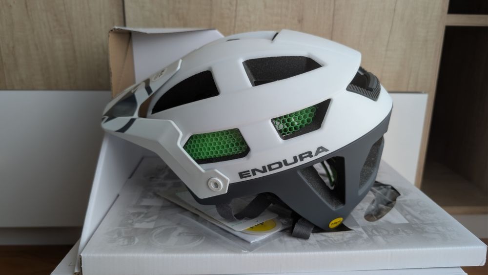 Cască MTB Endura SingleTrack MIPS - NOUĂ, M-L (55-59 cm)