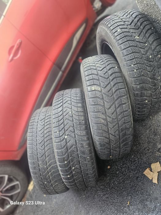 Anvelope iarna 195.65 R15+4 Genți+Capace.