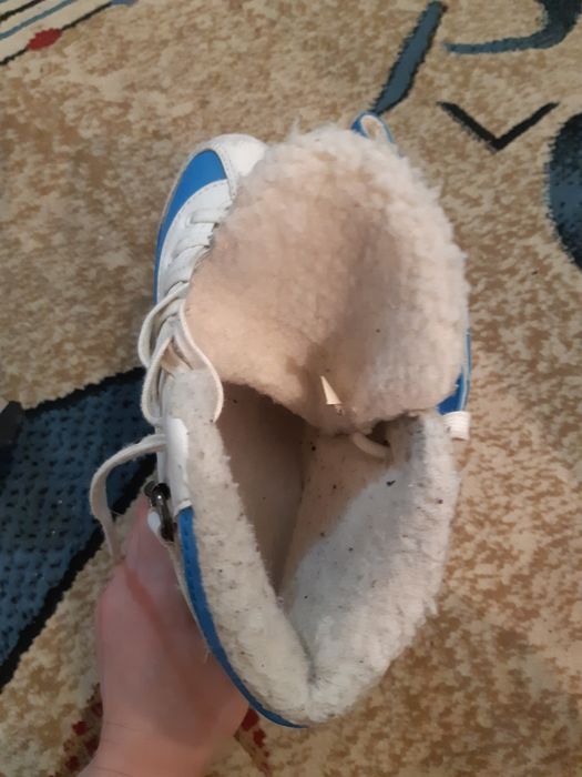 Продам коньки в отличном состоянии