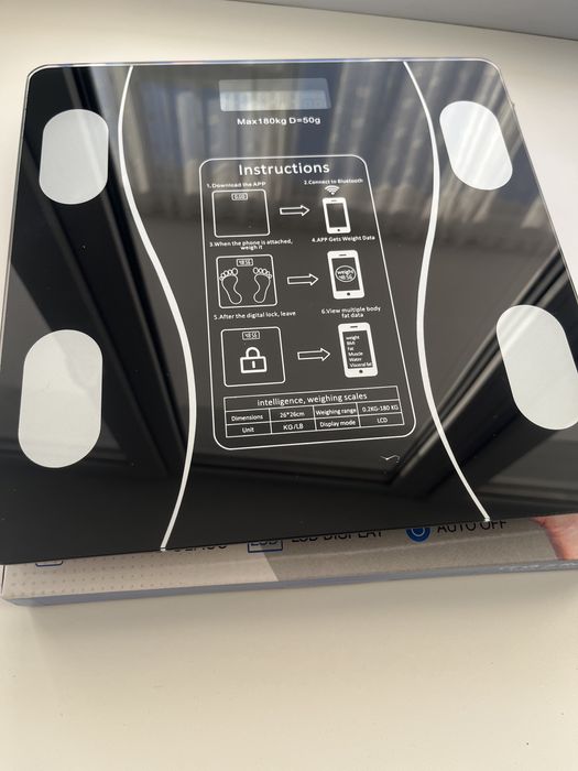 Продам электронные напольные весы