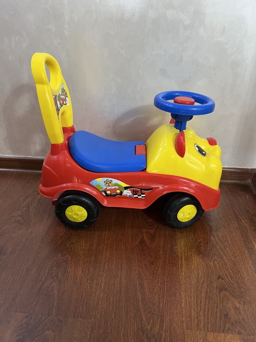 Продам детскую машинку, беговел, Белоруссия, в Алматы