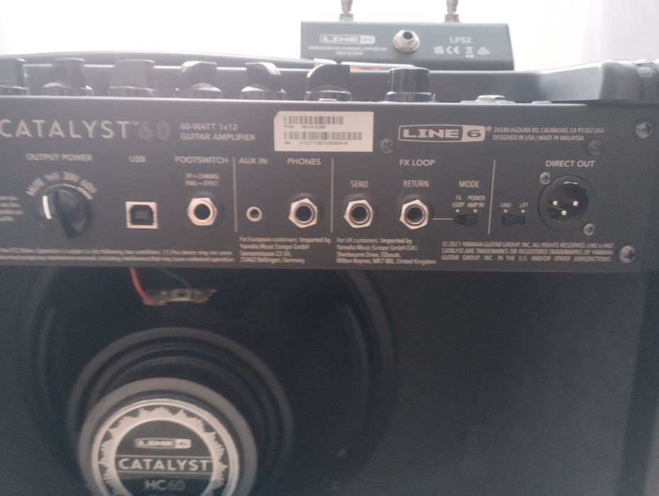 Гитарный комбоусилитель Line 6 catalyst 60