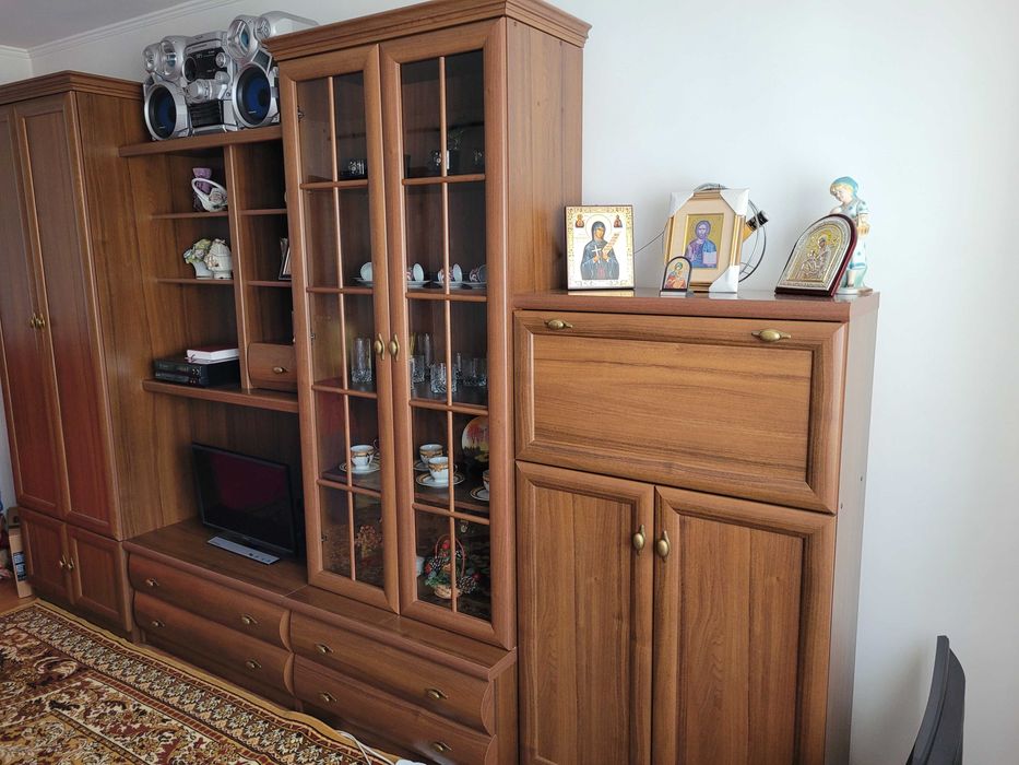 Mobila sufragerie , Biblioteca , stare foarte buna