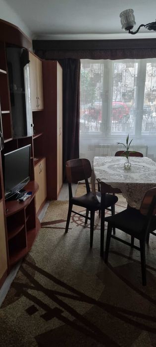 Inchiriez  apartament 2 camere