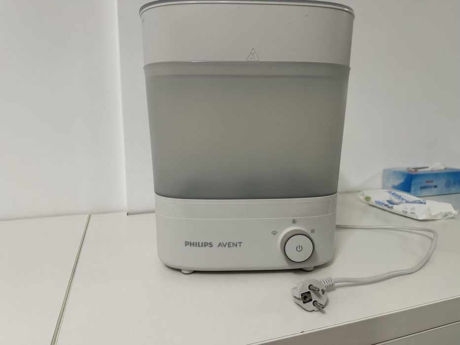 Sterilizator biberoane cu uscare Philips Avent