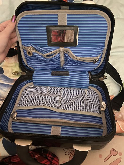 сумка чемоданчик новая