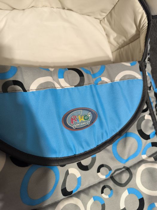 Переноска - люлька для малыша