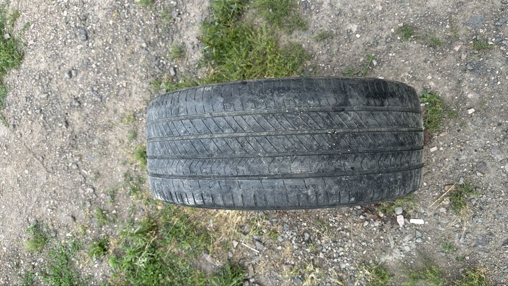 Продам: KUMHO 245 45 R18 1шт