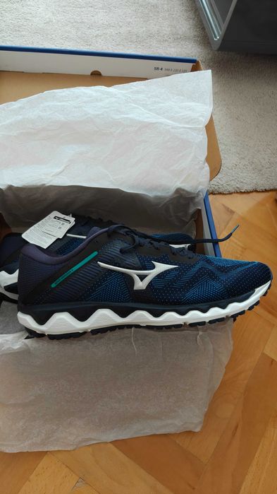 Mizuno Wave Horizon 4, мъжки маратонки, 46, оригинал от Англия