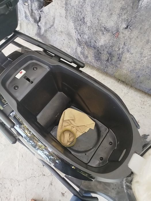 Skuter yangi sotladi