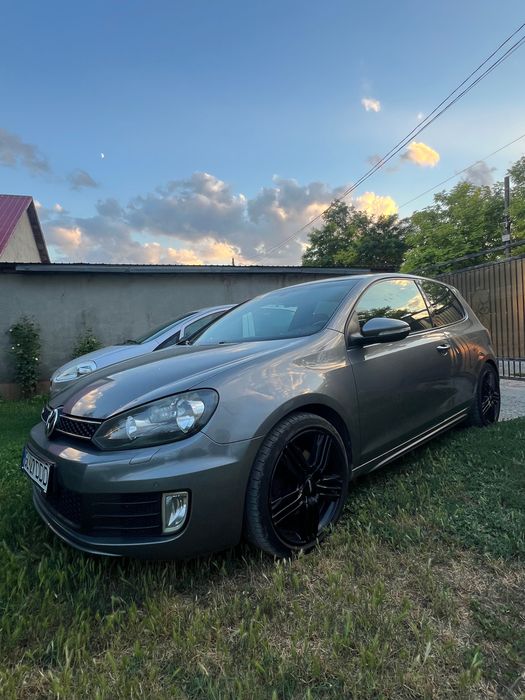 VOLKSWAGEN Golf 2011 — imagine 4