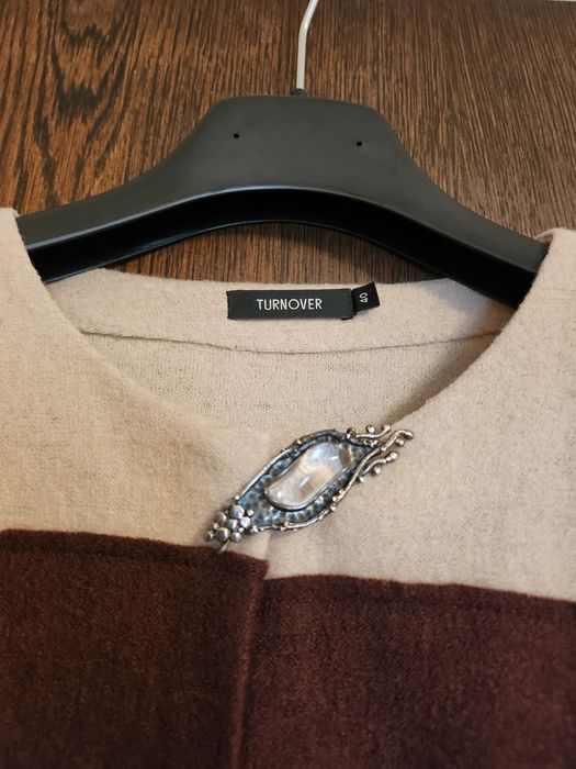 Красиво и практично дамско манто/жилетка