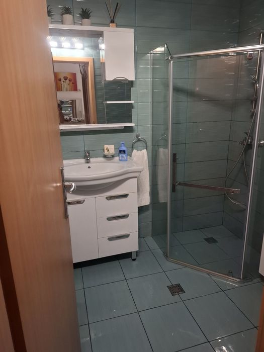 Дава се под наем Тристаен апартамент в к.к. Слънчев бряг - 100 кв.м за 102 € - Снимка #9