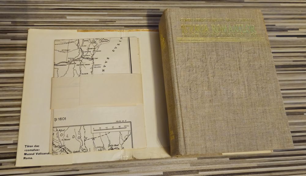 Istoria românilor din cele mai vechi timpuri pînă astăzi