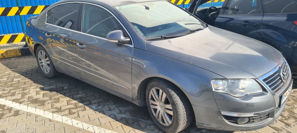 VW Passat 2006 - pentru dezmembrari