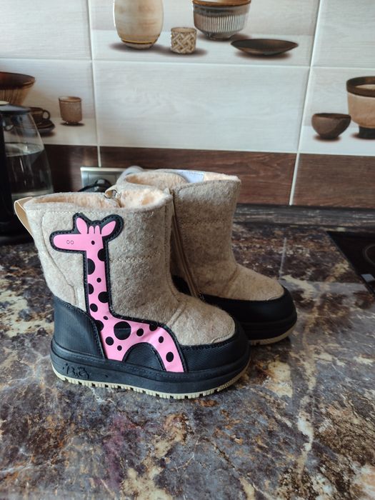 Зимняя обувь на девочку