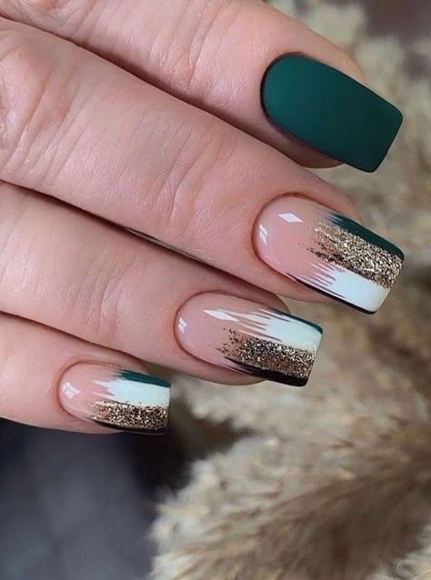 Маникюр 5000тг Брови/ресницы