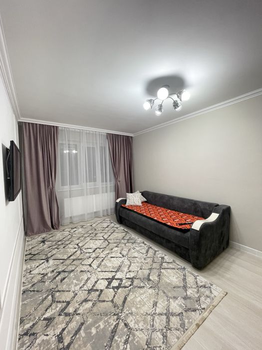 Продам шторы и тюли в подарок