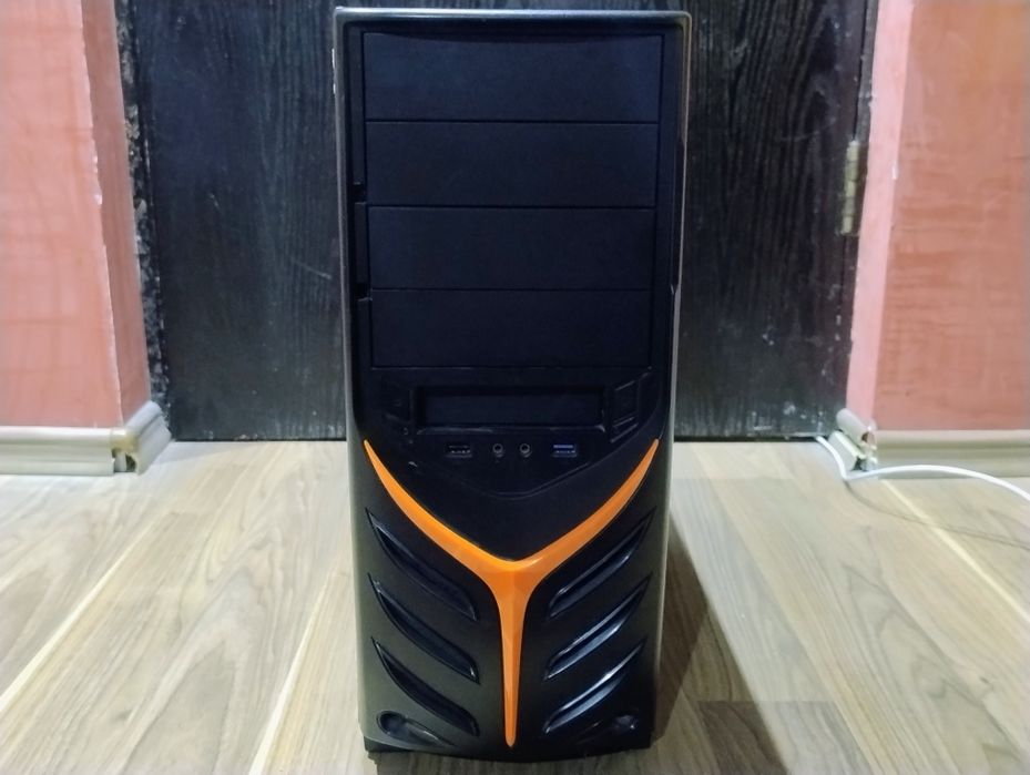 Se vinde Pc Gaming 2015