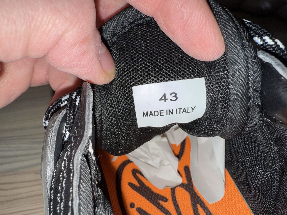 adidasi versace chain reaction barbati