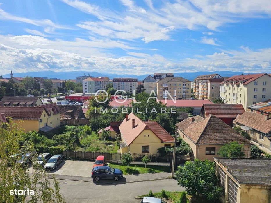 Apartament 3 camere 72 mp utili, lift, zona Terezian 0% Comision
