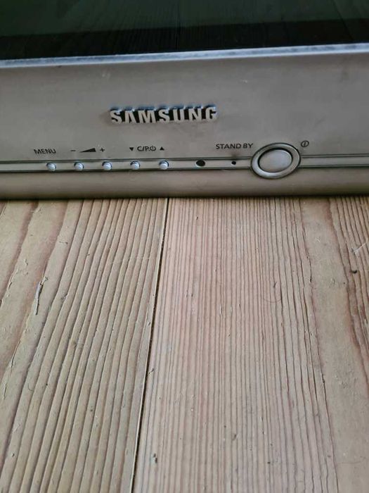 Televizor CRT SAMSUNG CW-21M063N