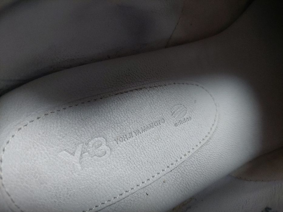 Adidas  Y-3  Yuhji Yamamoto