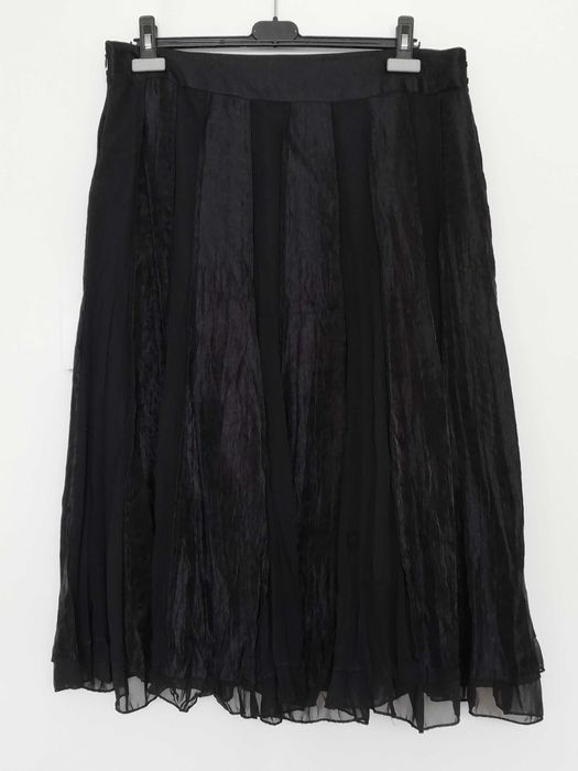 Черна официална пола 46 размер