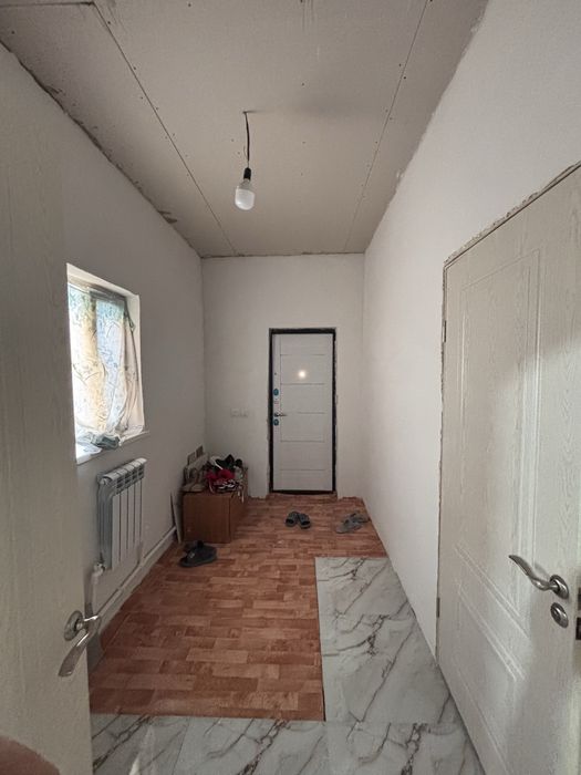 Дом мансардный в мкр. Сая.