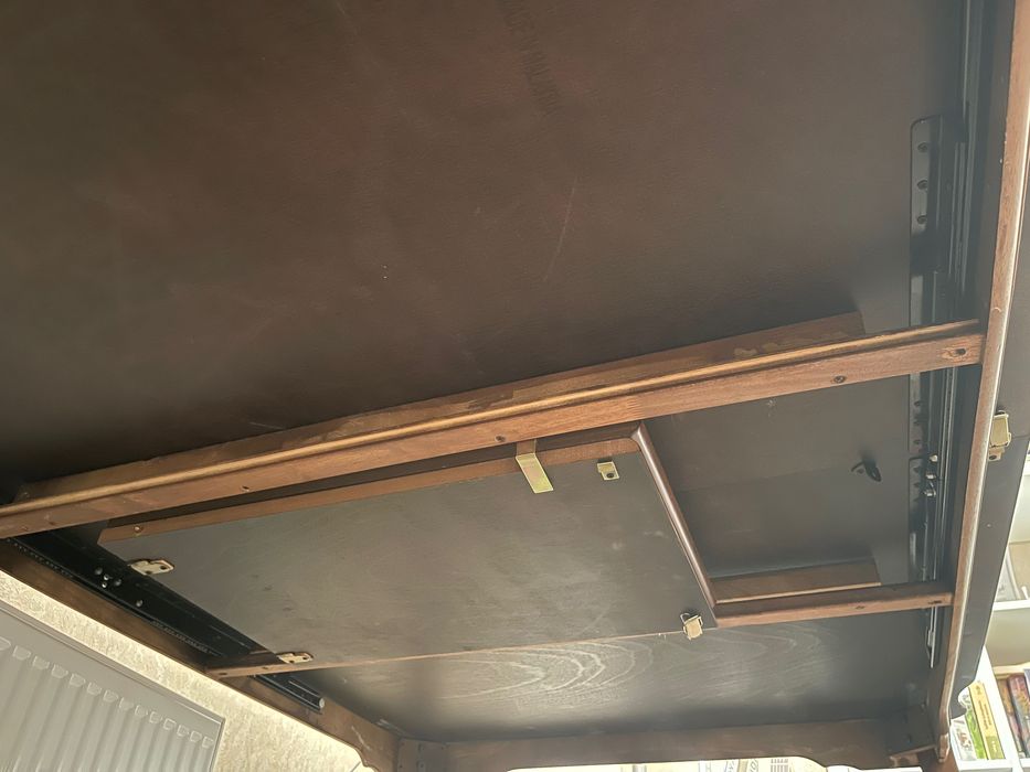 стол гостевой деревянный