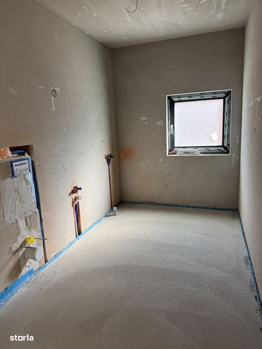 Apartament 4 camere, 127 mp, 4 balcoane, str. Campului, semifinisat