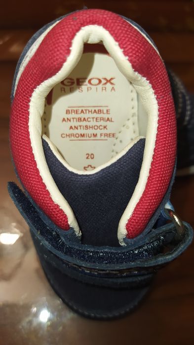 Кроссовки Geox для малышей