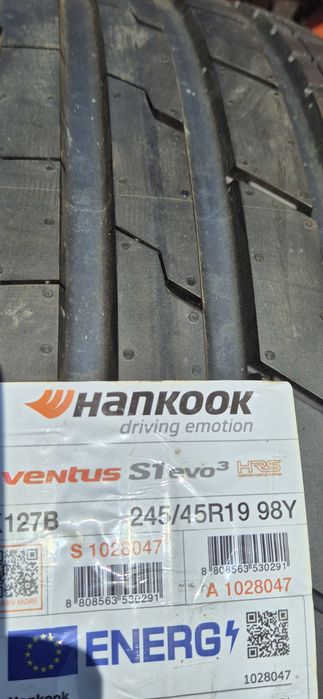 245 45 19 Hankook