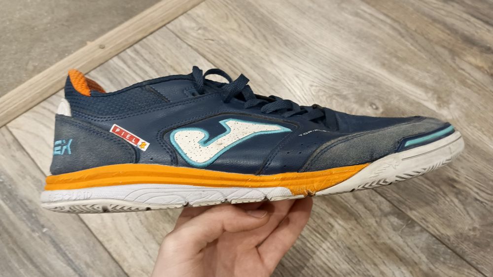 Футзальная обувь